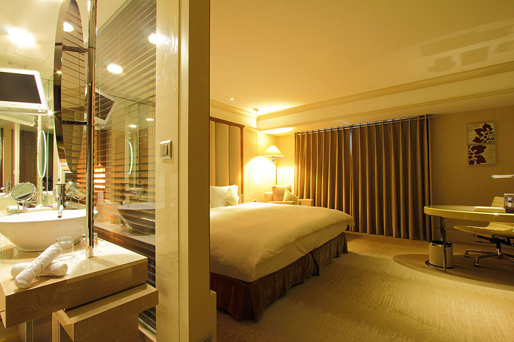 Hotel Royal-Nikko Тайпей Екстериор снимка